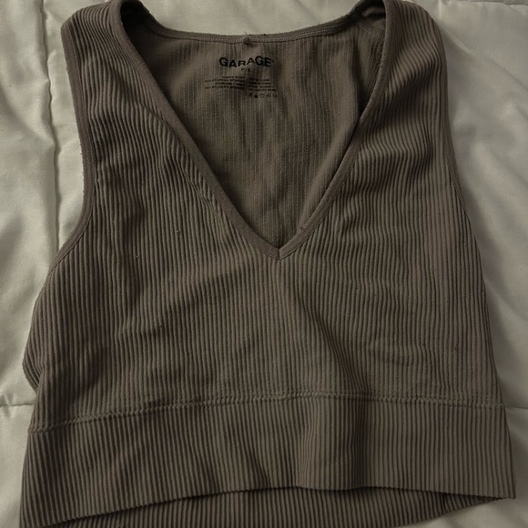 Garage top - Picture 1 of 1